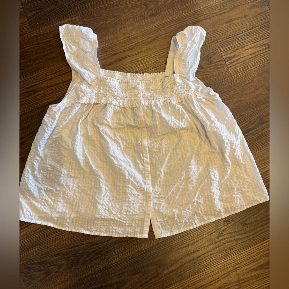 Old Navy Flutter Sleeve Button Down - Picture 1 of 6